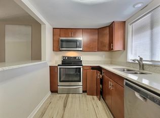 3850 N Lake Dr UNIT 141, Tampa, FL 33614