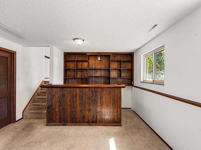 5916 Wolf Creek Pl — Photo 17