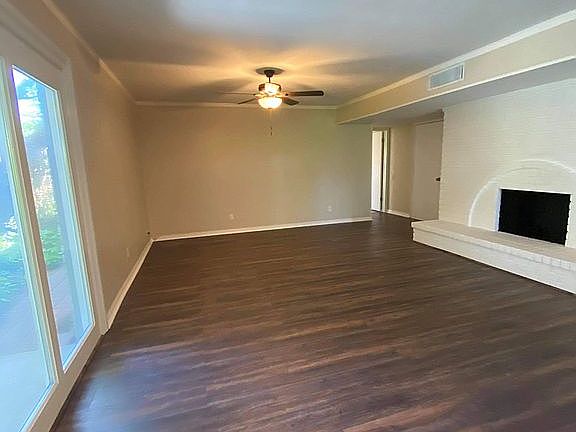 3rd image of 2705 Madrid Dr