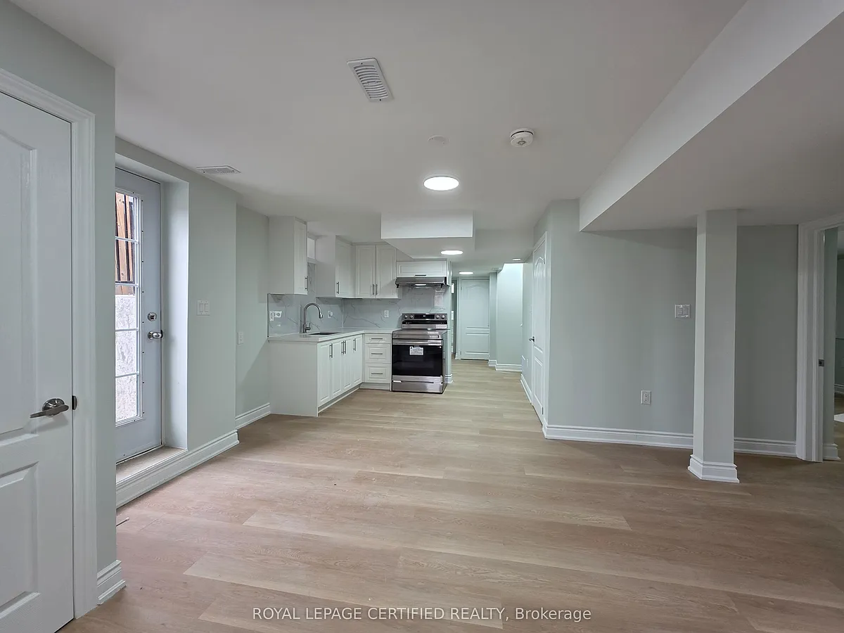 Building Photo - 367 Equestrian Way #BASEMENT