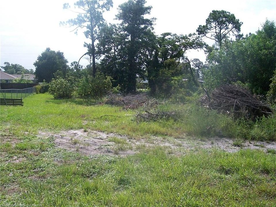 1st image of 326 Flamingo St