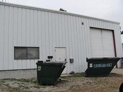 4th image of 520 W Guthrie Dr