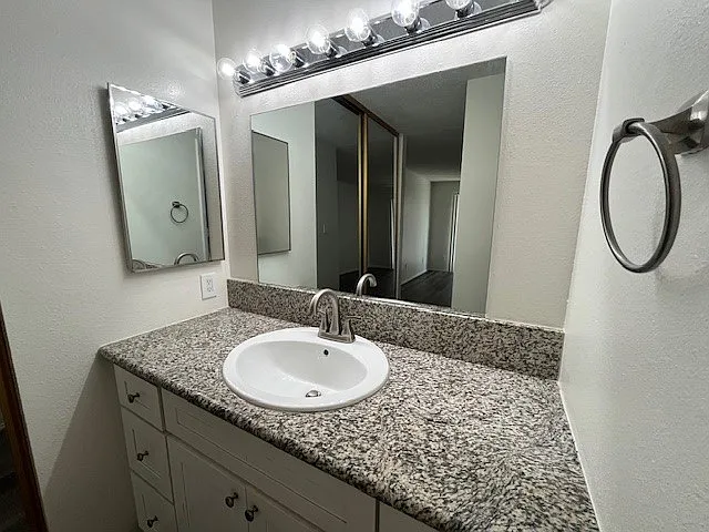 51099 Eisenhower Dr #C1 — Photo 19