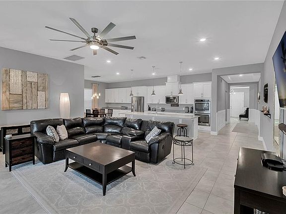 5th image of 9285 Busaco Park Way