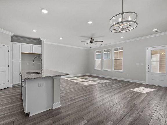 3rd image of 2505 Blue Crane Cir Unit 103