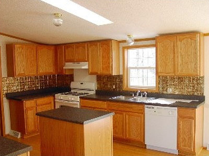 2nd image of 19 BRUNDIGE Road