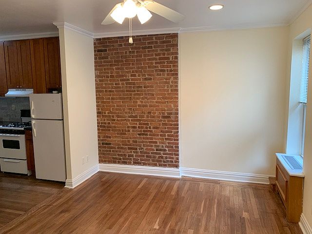 1st image of 845 Lexington Ave APT 4R