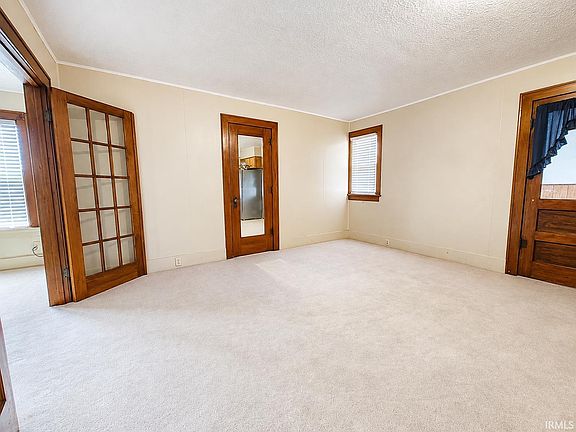 2nd image of 207 S Heaton St
