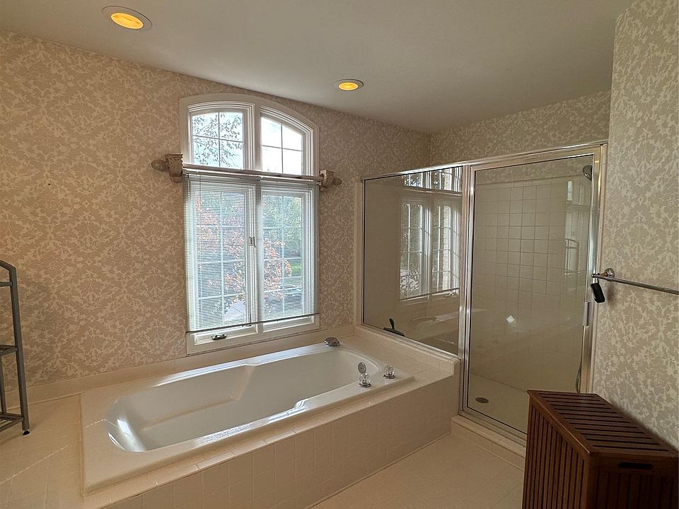 45432 Addington Ln, photo 30