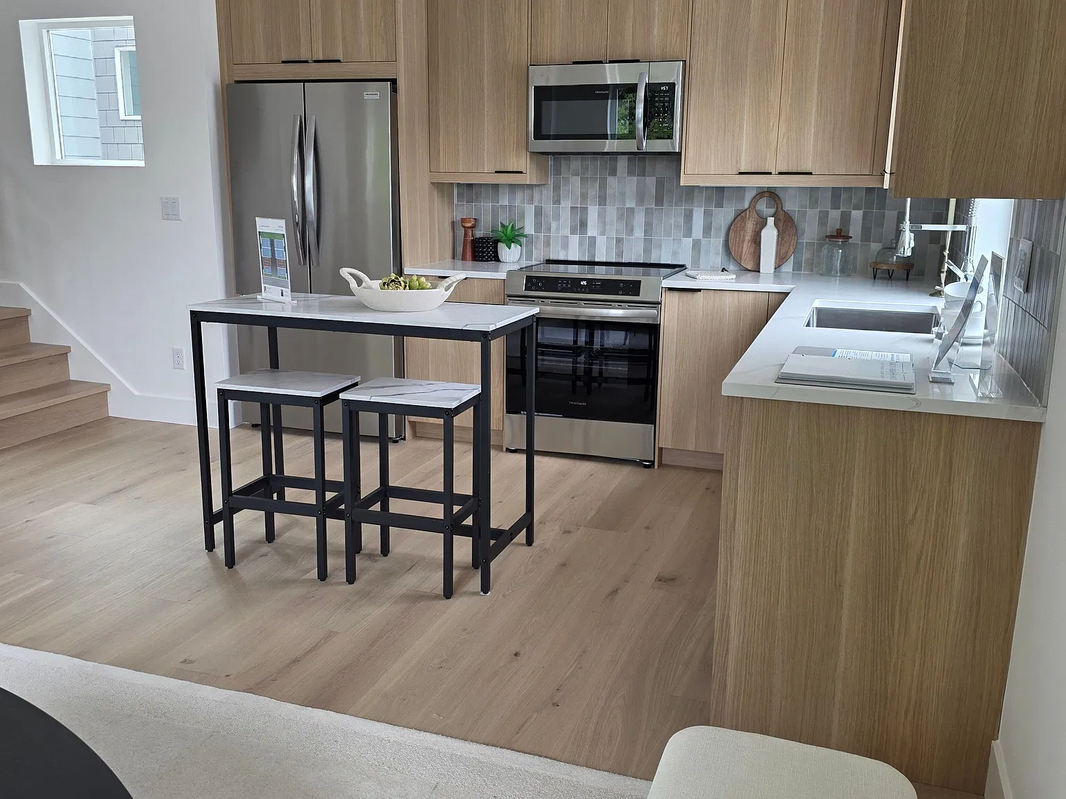 2 bed, 2.5 bath, 1058 sqft, $3,590 — Photo 4