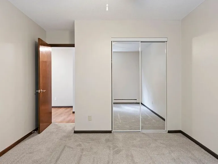 3620 West 32nd Street — Photo 8