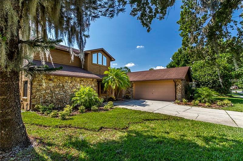 14927 Lake Forest Dr, Lutz, FL 33559 Zillow