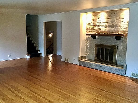 3rd image of 9532 Springfield Ave