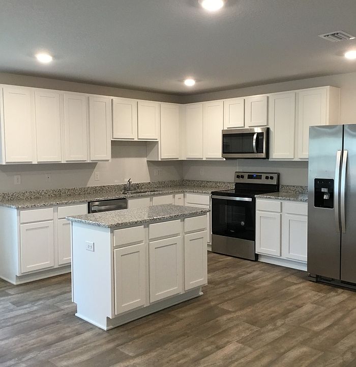 1st image of 7416 Oak Lake Blvd