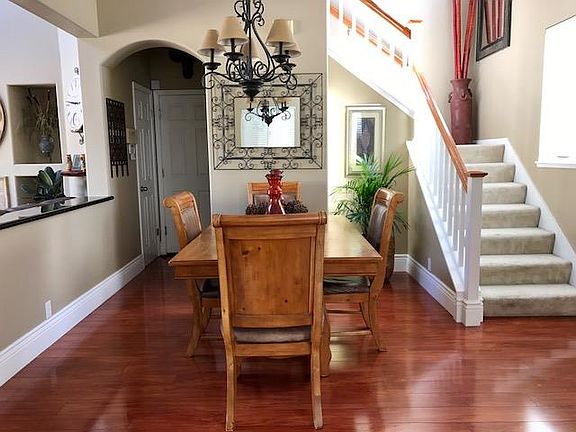 5th image of 814 Bamboo Palm Ct