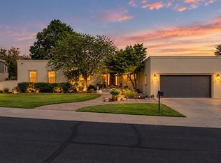 9806 Greenbrier Rd NE, Albuquerque, NM 87111
