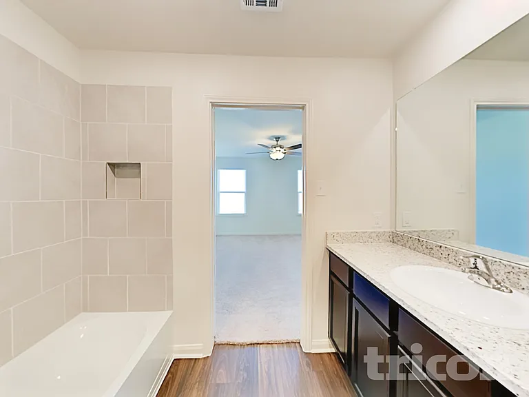 12014 Latour Valley — Photo 7