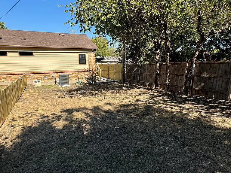 8109 Carlos St #A — Photo 20