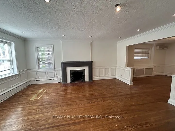 1745 Bathurst St #1 — Photo 3