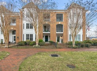474 Belmont Bay Dr, Woodbridge, VA 22191