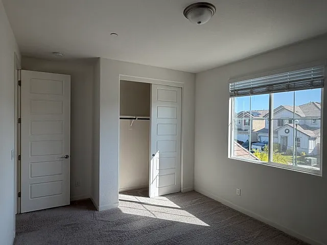 572 Willow Bnd — Photo 24