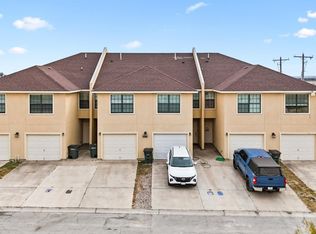 316 Ama Caro Dr APT B, Del Rio, TX 78840