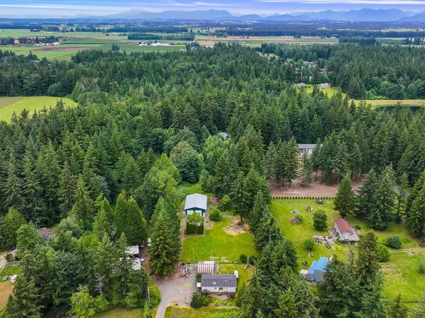 1906 E Pole Road, Everson, WA 98247