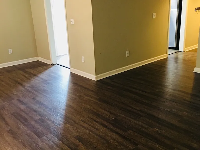 213 Hillsboro Pl — Photo 16