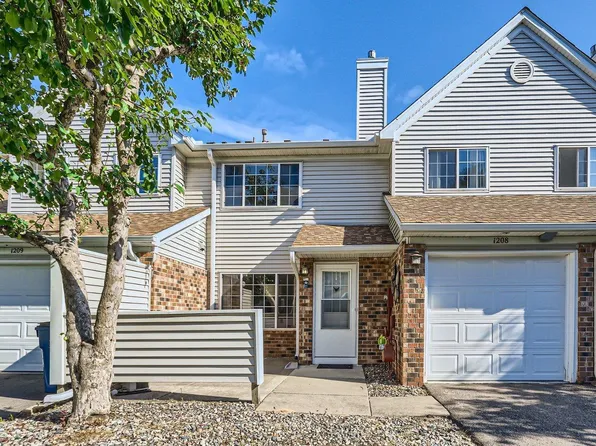 1208 Bay Cv, White Bear Lake, MN 55110
