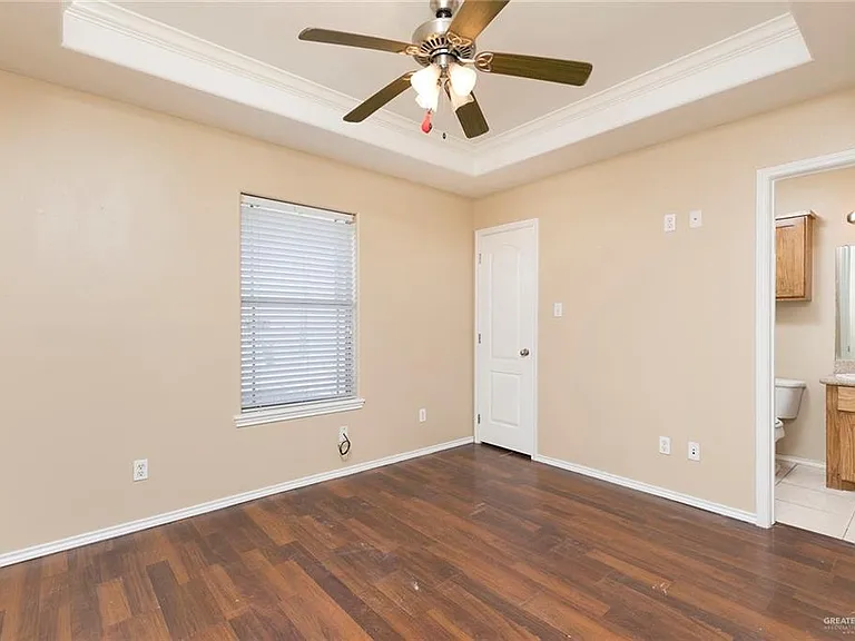 103 S 48th Ln #4 — Photo 11