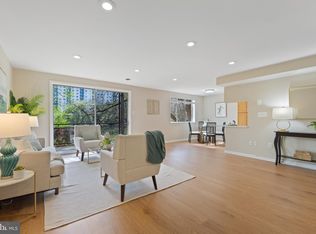 10420 Rockville Pik #302, Rockville, MD