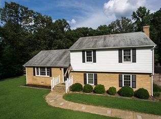 421 Charlemagne Rd, Midlothian, VA 23114