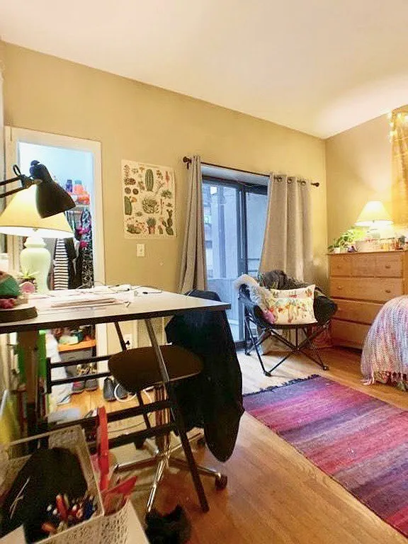 2 bed, 780 sqft, $4,200 — Photo 4