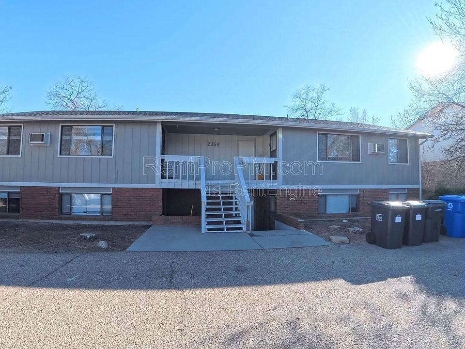 1st image of 2354 10th St SW #3