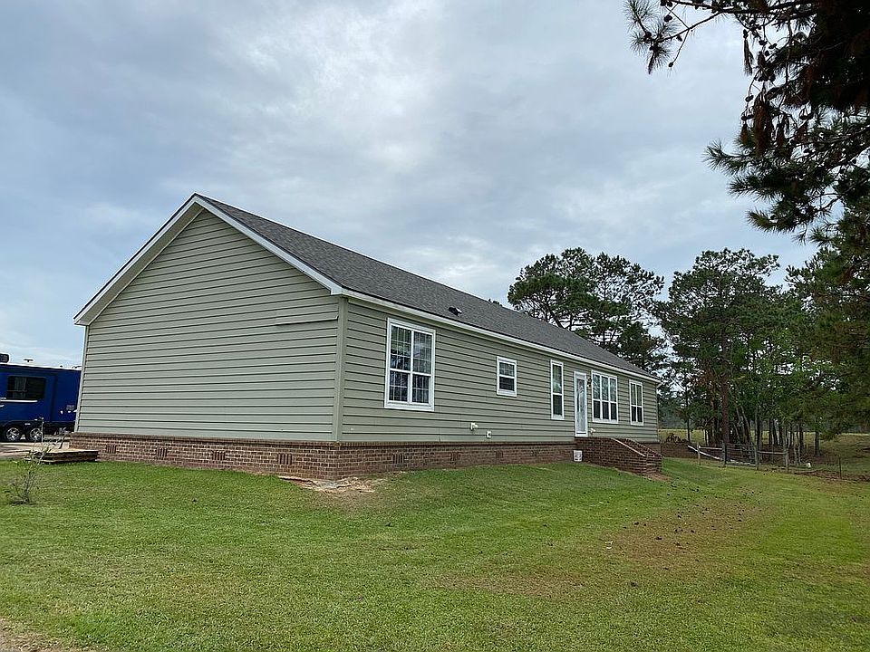 2nd image of 2846 Lumas Rd