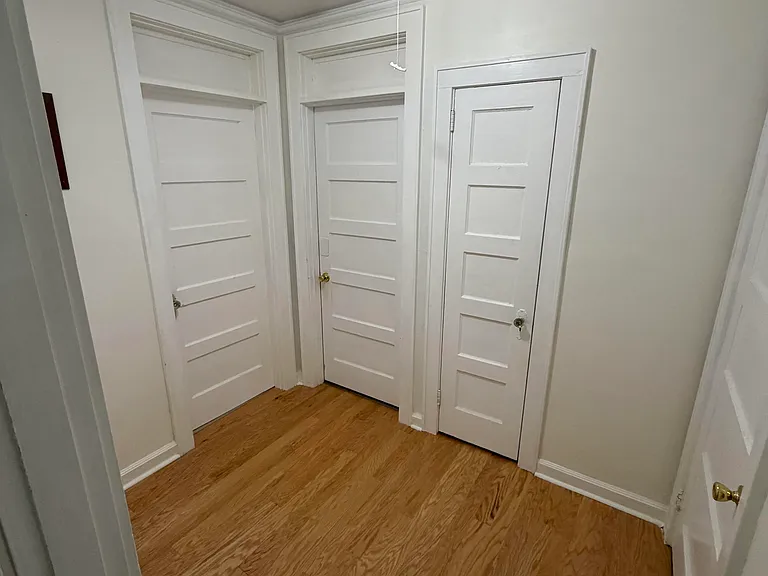 202 Mayfield Dr — Photo 5