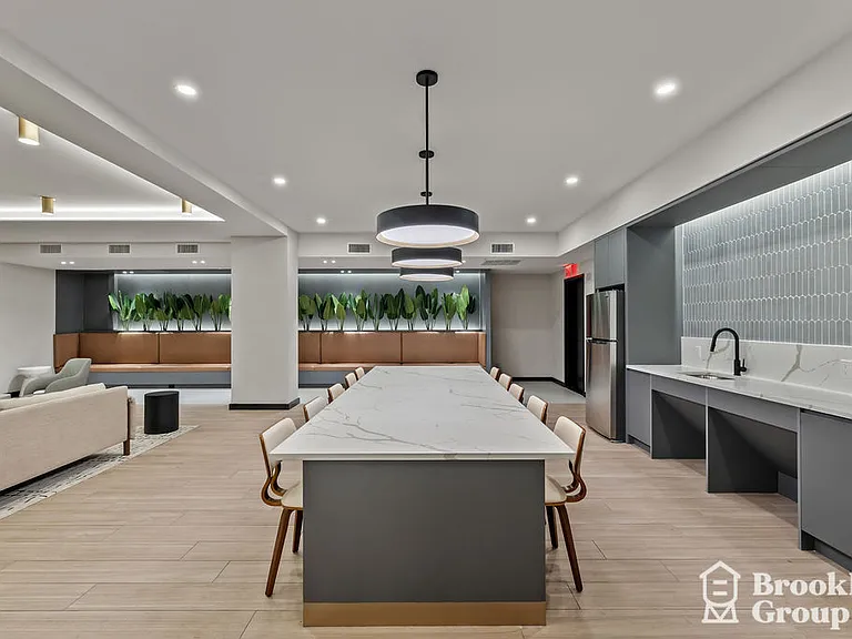 556 Baltic St #310 — Photo 23