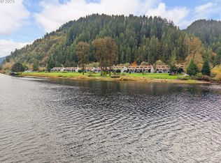 43605 State Highway 38 Hwy APT 35, Reedsport, OR 97467