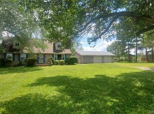 5974 E Stucker Rd, Lexington, IN 47138