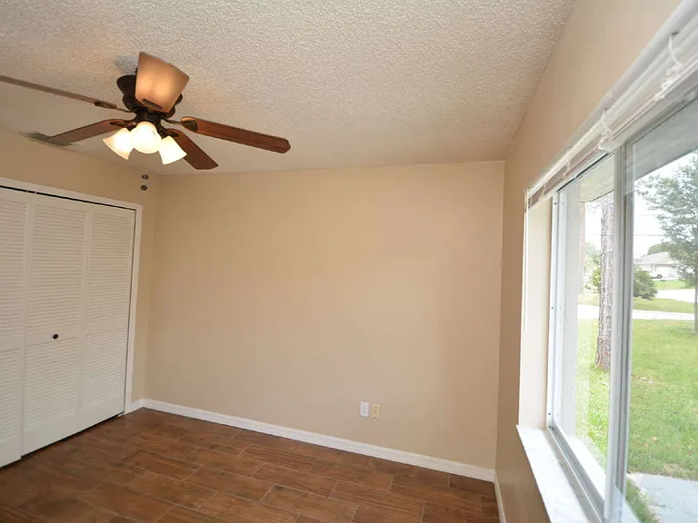 30 Farmsworth Dr #B — Photo 22