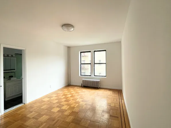 815 East 14th Street image 1 of 8