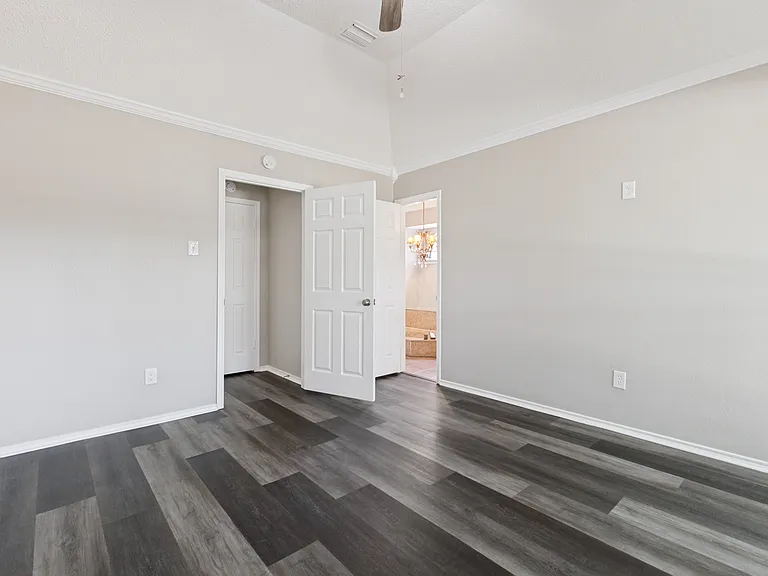 4111 Ocean Reef St — Photo 14