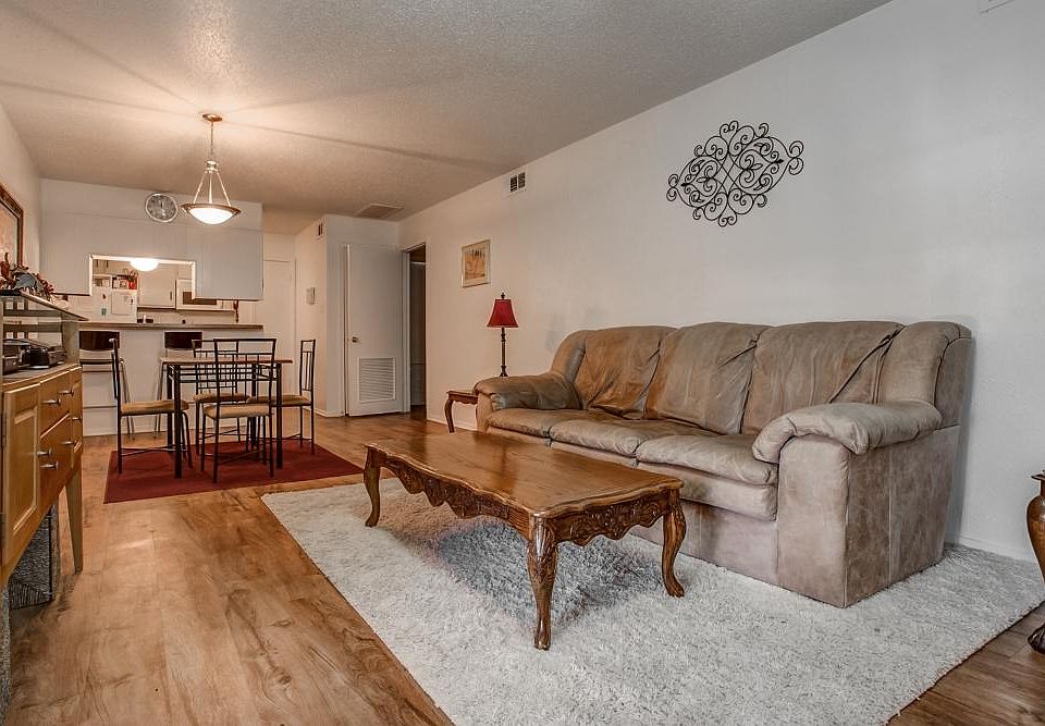 1st image of 2704 Salado St #8g2c245ap