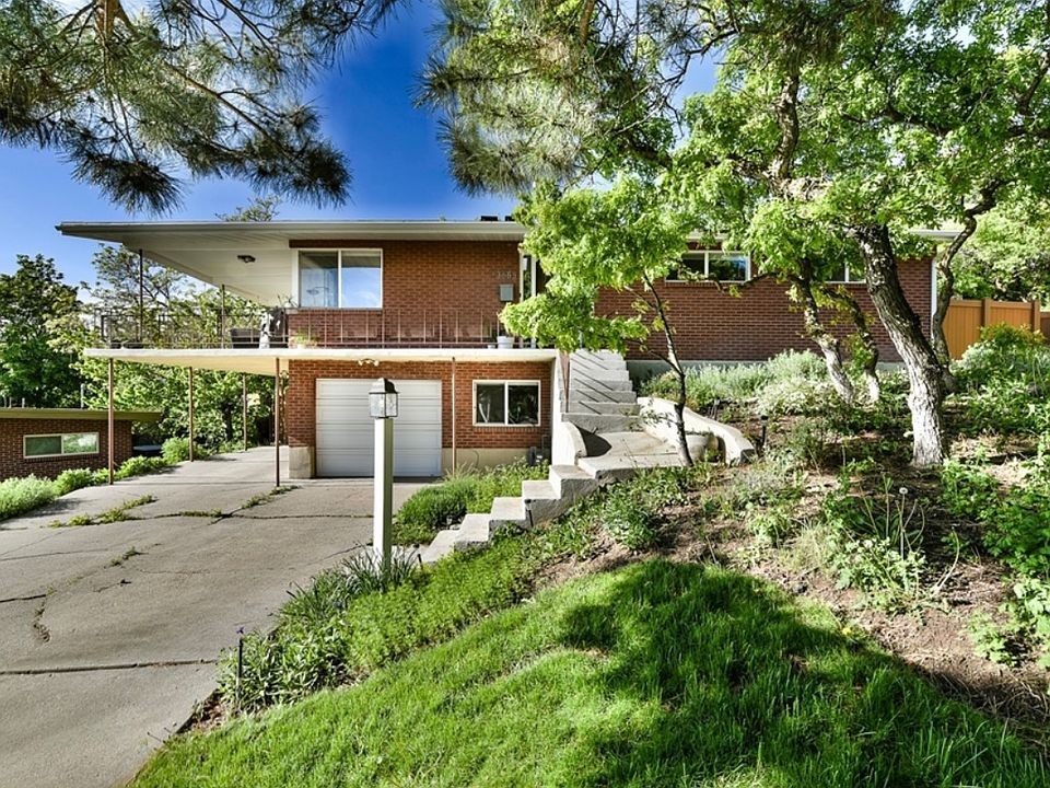 1st image of 3685 E Palisade Dr