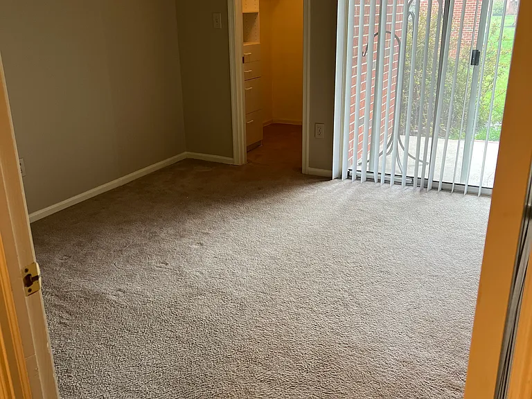 750 E Marshall St #702 — Photo 6