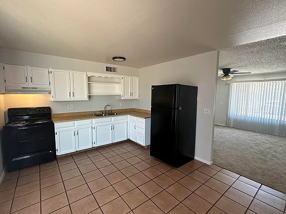 2nd image of 1627 N 52nd Ave