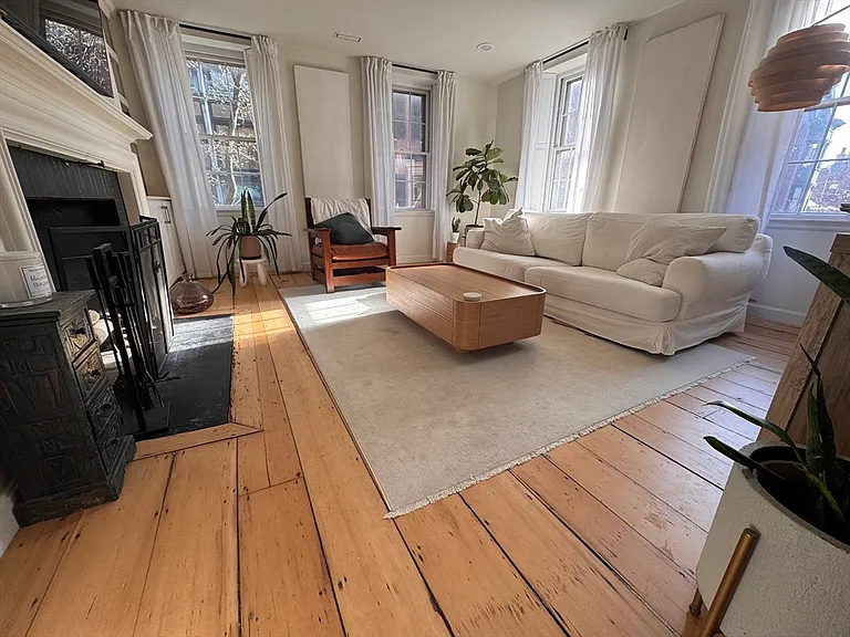 65 Pinckney St #3 — Photo 7