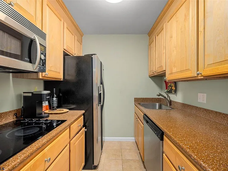 2707 Ventnor Ave #B — Photo 10