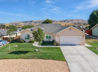 20313 Weston Ave, Tehachapi, CA 93561