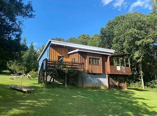 606 Riverside Dr, Luray, VA 22835